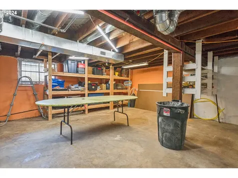 1836 Se 51st Avenue Portland OR 97215