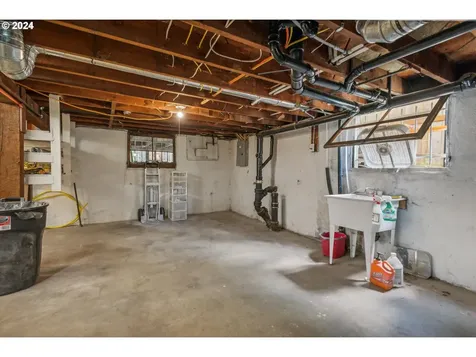 1836 Se 51st Avenue Portland OR 97215