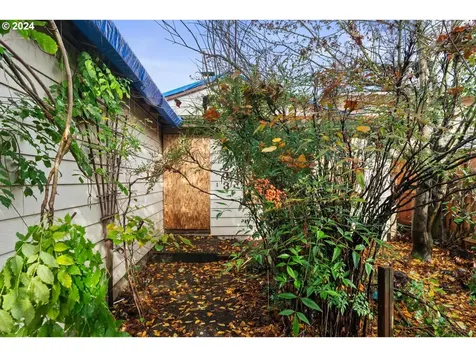 7603 SE Flavel Street Portland OR 97206