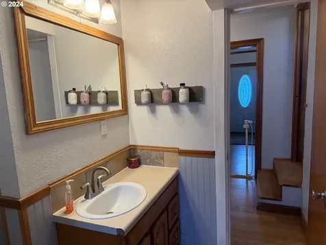 114 W Burgen Street Goldendale WA 98620