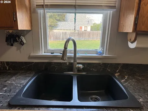 114 W Burgen Street Goldendale WA 98620