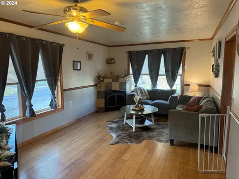 114 W Burgen Street Goldendale WA 98620