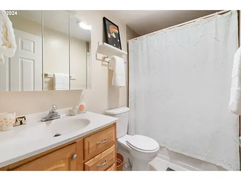 2615 SE 15th Avenue Portland OR 97202