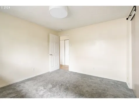 2615 SE 15th Avenue Portland OR 97202