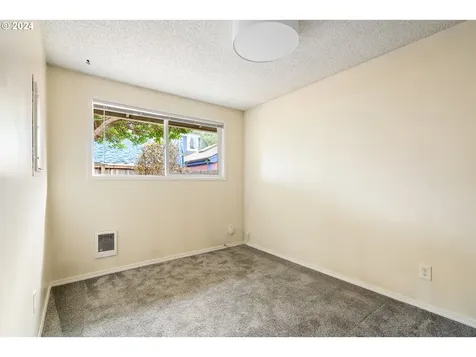 2615 SE 15th Avenue Portland OR 97202