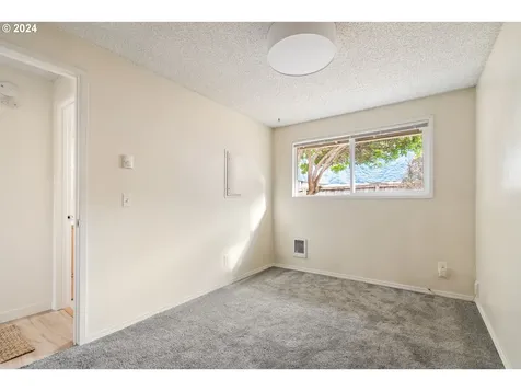 2615 SE 15th Avenue Portland OR 97202