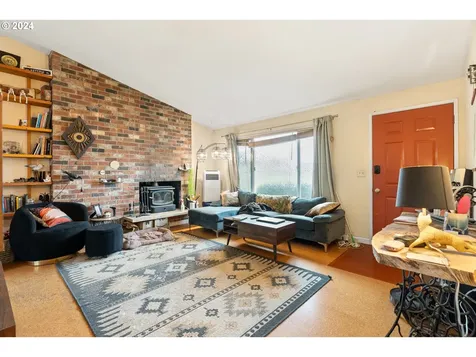 2615 SE 15th Avenue Portland OR 97202