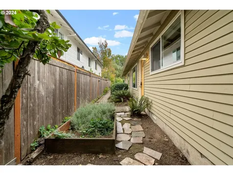 2615 SE 15th Avenue Portland OR 97202