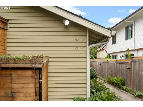 2615 SE 15th Avenue Portland OR 97202