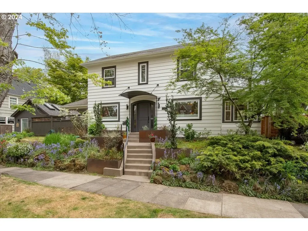 1008 Ne 33rd Avenue Portland OR 97232