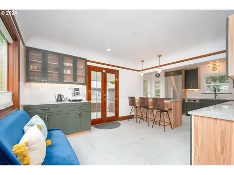 1008 Ne 33rd Avenue Portland OR 97232