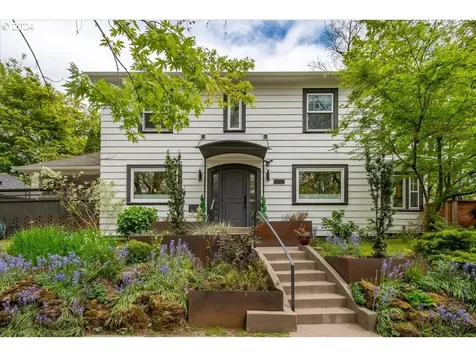 1008 Ne 33rd Avenue Portland OR 97232