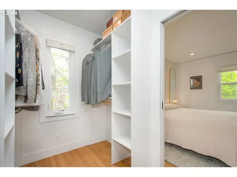 1008 Ne 33rd Avenue Portland OR 97232