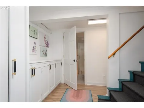 1008 Ne 33rd Avenue Portland OR 97232
