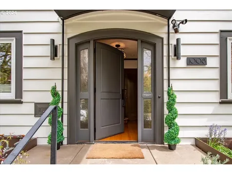 1008 Ne 33rd Avenue Portland OR 97232