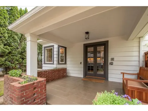 1008 Ne 33rd Avenue Portland OR 97232