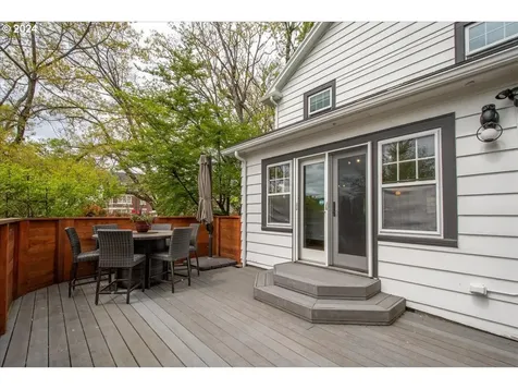 1008 Ne 33rd Avenue Portland OR 97232
