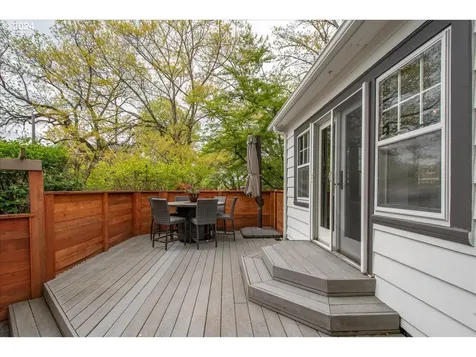 1008 Ne 33rd Avenue Portland OR 97232