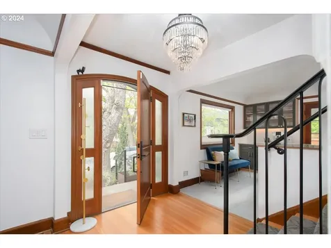 1008 Ne 33rd Avenue Portland OR 97232