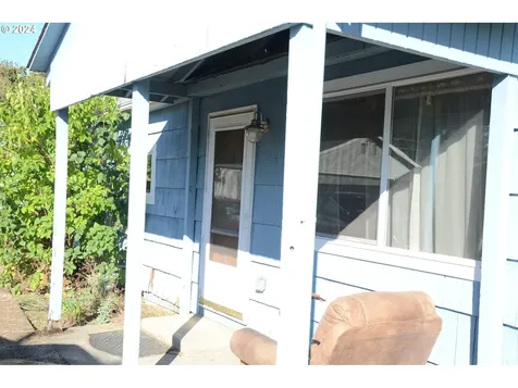 151 NW Ebberts Avenue Hillsboro OR 97124