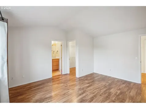 7130 SW Uphill Place Beaverton OR 97007