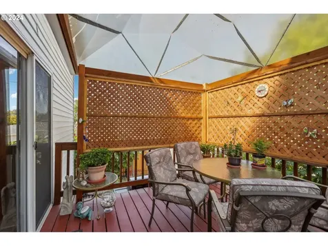 7130 SW Uphill Place Beaverton OR 97007