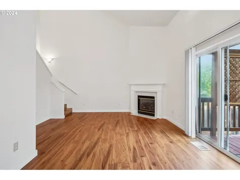 7130 SW Uphill Place Beaverton OR 97007