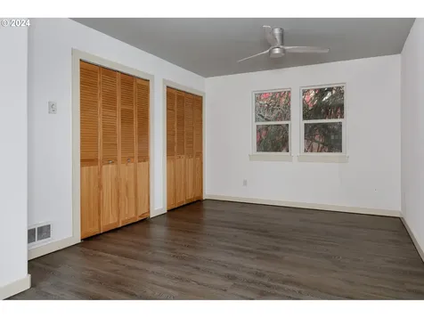 1221 Eugene Street Hood River OR 97031