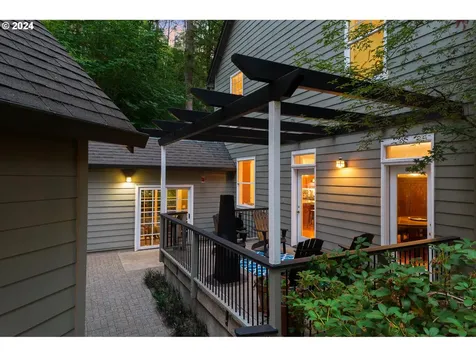 28502 NE 67th Street Camas WA 98607