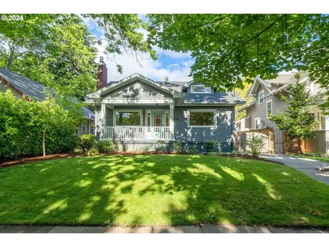 2836 Ne 10th Avenue Portland OR 97212