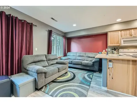 14727 Ne Flanders Street Portland OR 97230