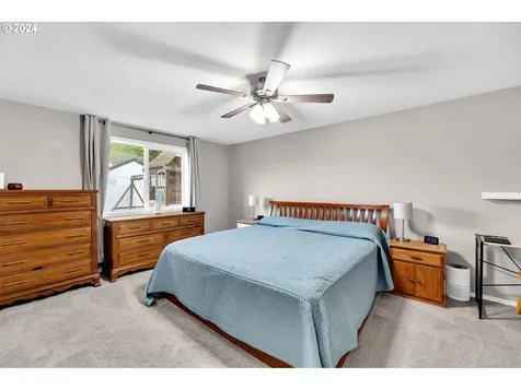 8823 Ne 163rd Avenue Vancouver WA 98682