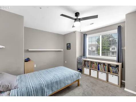 8823 Ne 163rd Avenue Vancouver WA 98682