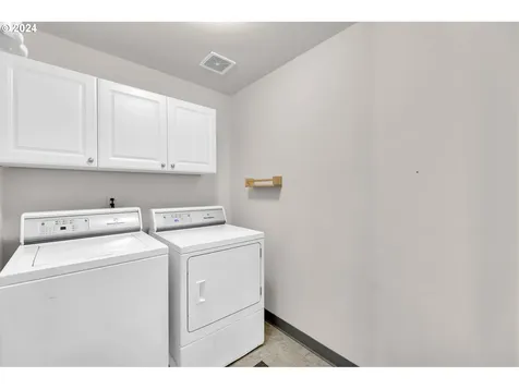 8823 Ne 163rd Avenue Vancouver WA 98682