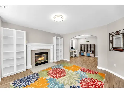 8823 Ne 163rd Avenue Vancouver WA 98682