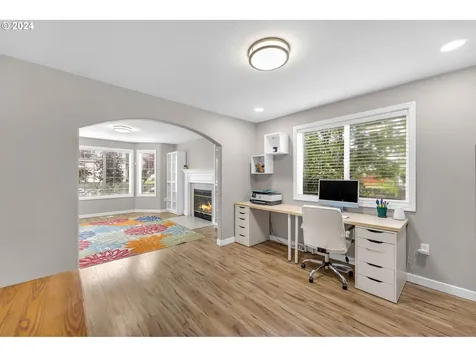 8823 Ne 163rd Avenue Vancouver WA 98682