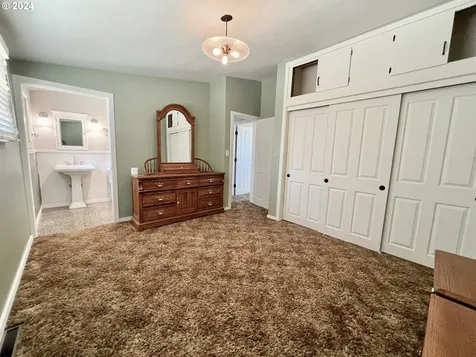 23 W Cedar Drive Hermiston OR 97838