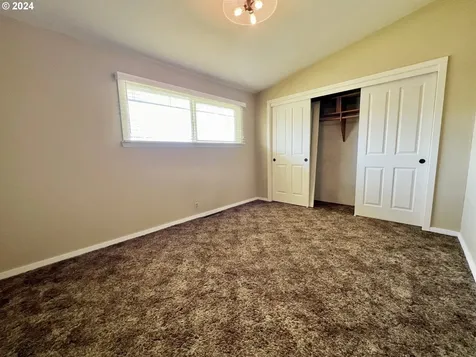23 W Cedar Drive Hermiston OR 97838