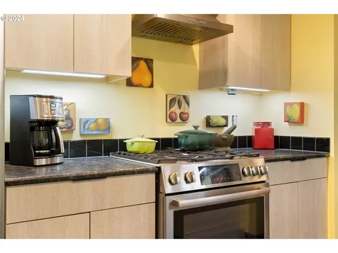 13360 Sw Aquaduct Court Beaverton OR 97008