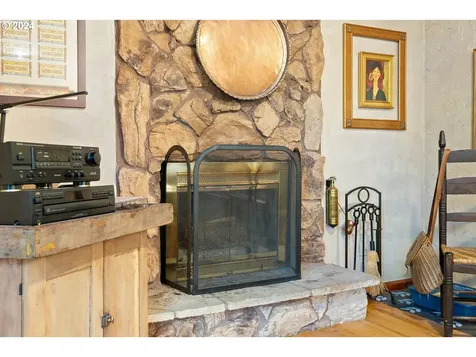 13360 Sw Aquaduct Court Beaverton OR 97008
