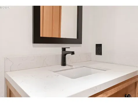 13360 Sw Aquaduct Court Beaverton OR 97008