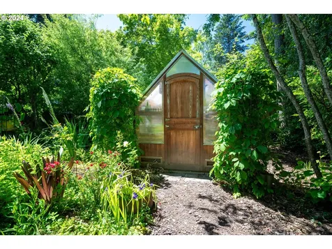 13360 Sw Aquaduct Court Beaverton OR 97008