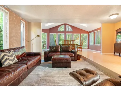 13360 Sw Aquaduct Court Beaverton OR 97008