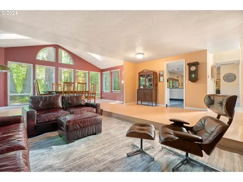 13360 Sw Aquaduct Court Beaverton OR 97008