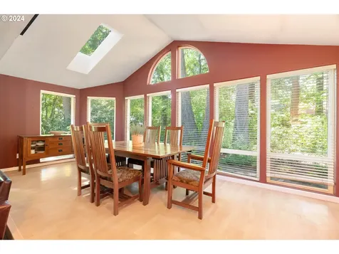 13360 Sw Aquaduct Court Beaverton OR 97008