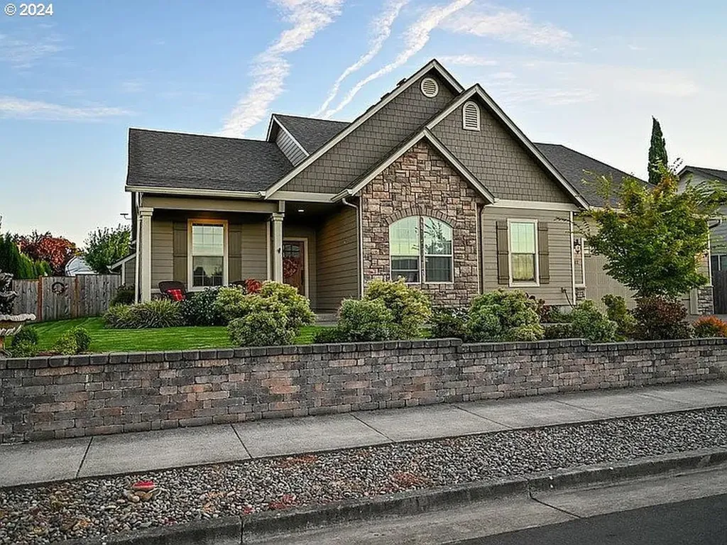 3312 NE Nehalem Avenue Albany OR 97321