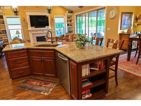 3312 NE Nehalem Avenue Albany OR 97321