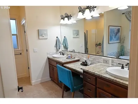 3312 NE Nehalem Avenue Albany OR 97321