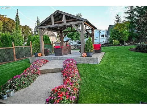 3312 NE Nehalem Avenue Albany OR 97321