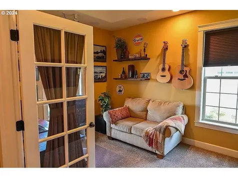 3312 NE Nehalem Avenue Albany OR 97321